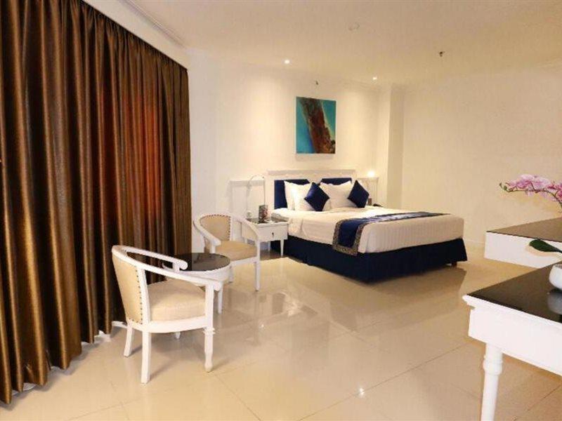 Vue Palace, Artotel Curated Bandung Exterior photo